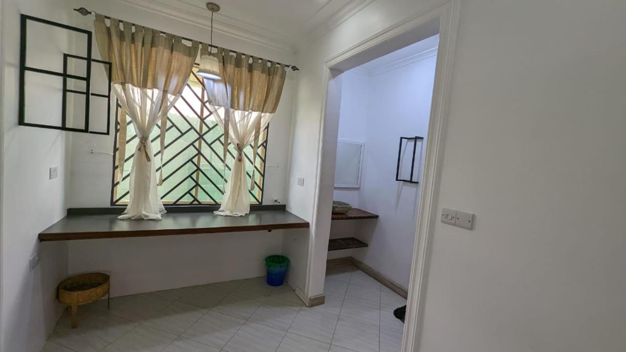 Babajay Family Home ดาร์เอสซาลาม ภายนอก รูปภาพ